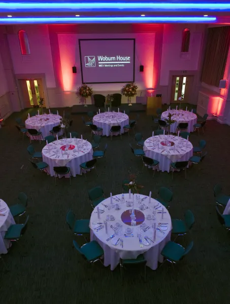 dining room with lots of tables