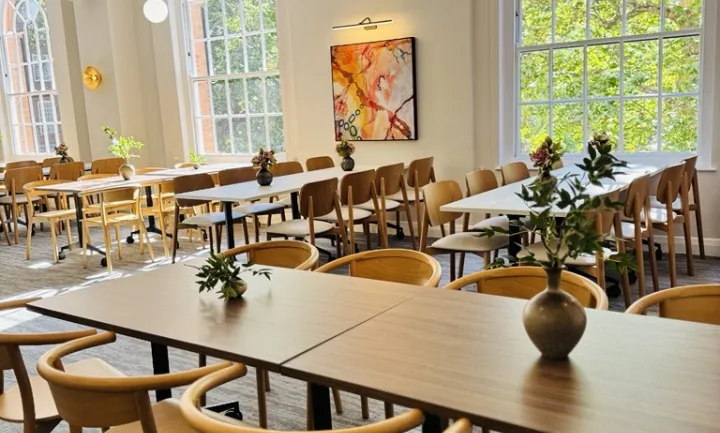 Sakura Café